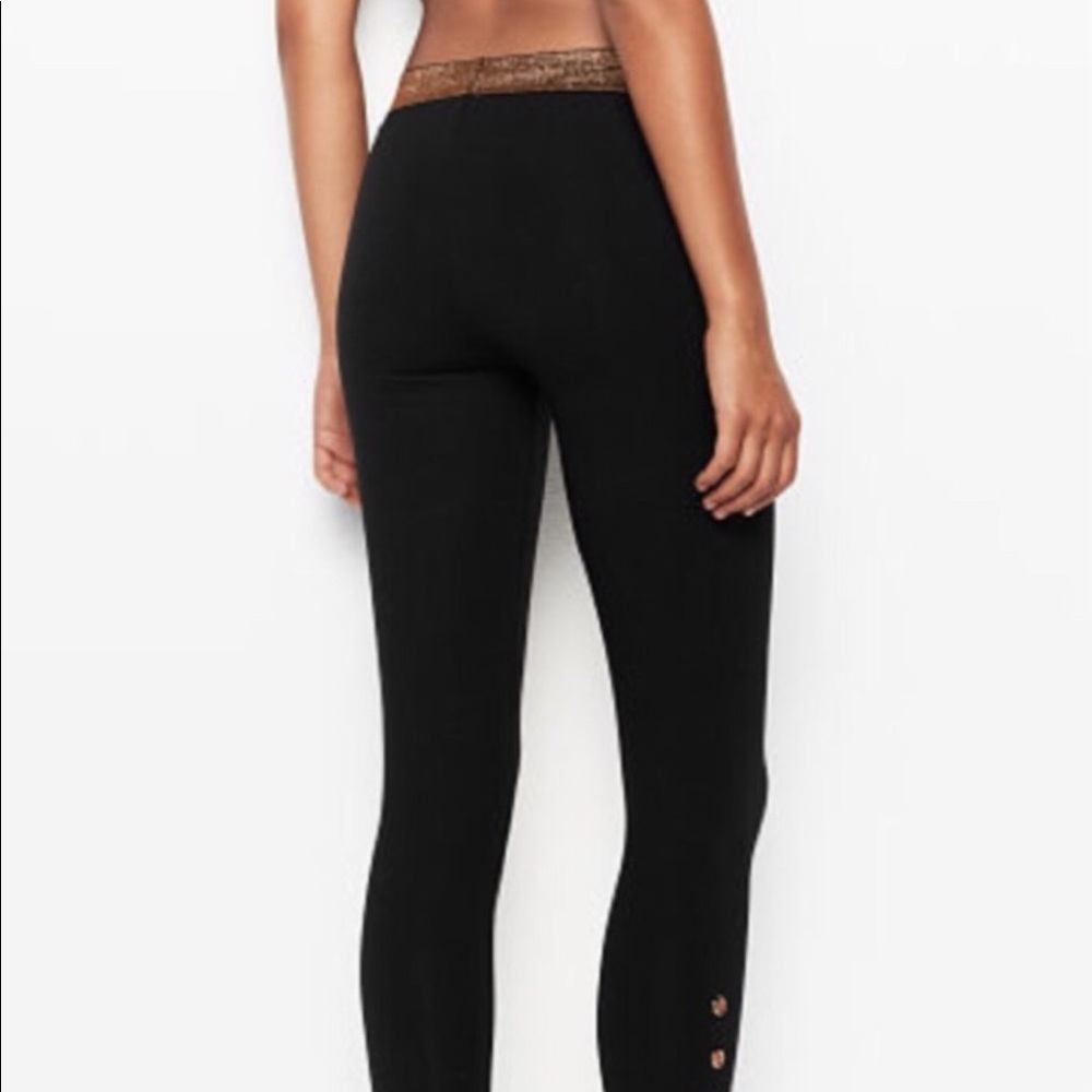 VICTORIA’S SECRET LEGGINGS NEW WITH TAGS SIZE L
